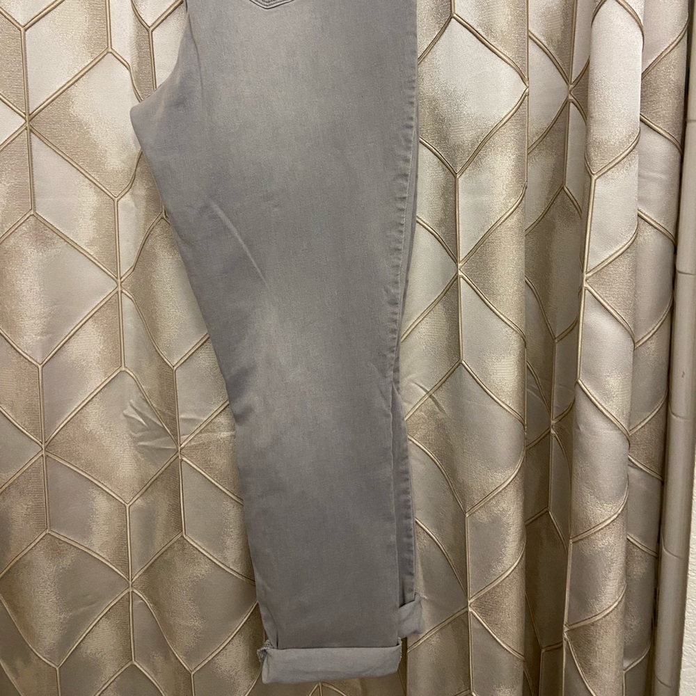 Old Navy Rockstar jeans size 16 tall